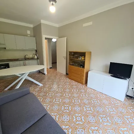 Tiffany By Portofinovacanze Апартаменты Рапалло